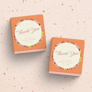 Retro Boho Pink Yellow Floral Custom Bridal Shower Runder Aufkleber