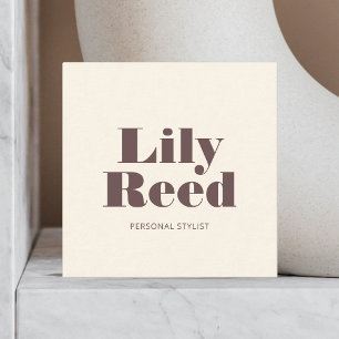 Retro Bold Minimalist Beige Quadratische Visitenkarte