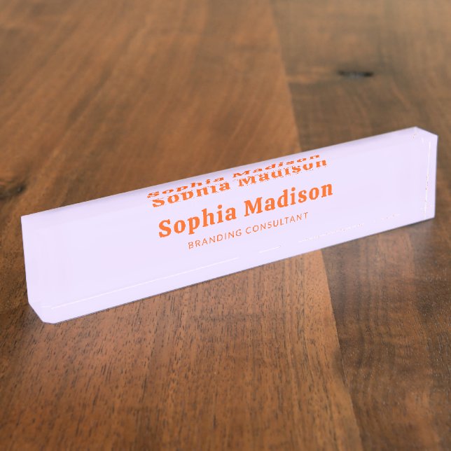 Retro Bold Serif Lavendel Orange Namensplakette (Seite)