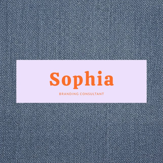 Retro Bold Serif Simple Green Lavender Orange Namensschild (Von Creator hochgeladen)
