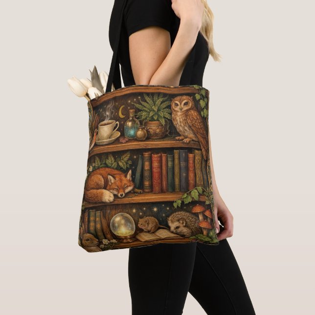 Retro book lover woodland animals (Von Nahem)