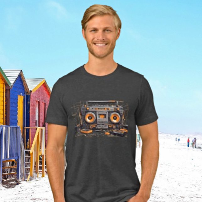 Retro Boombox Vibes Tri-Blend Shirt (Von Creator hochgeladen)