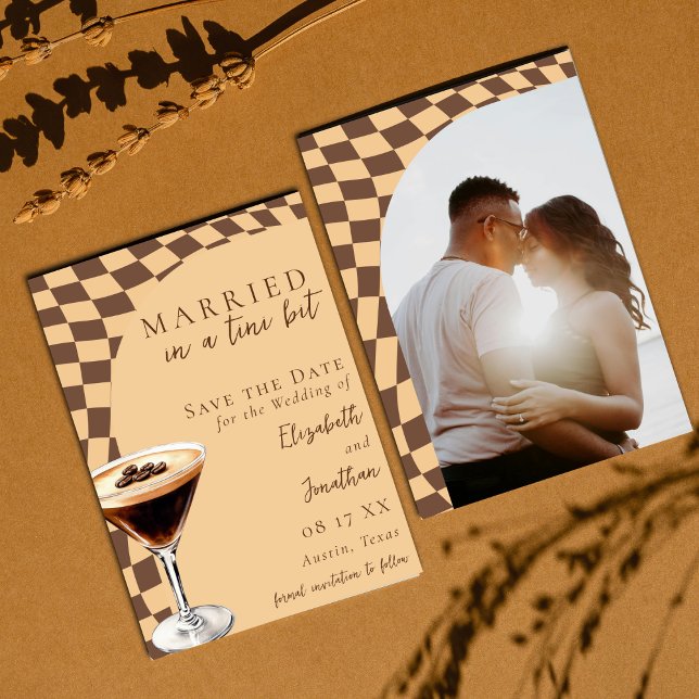 Retro Brown Beige Espresso Martini Foto Wedding Save The Date (Von Creator hochgeladen)