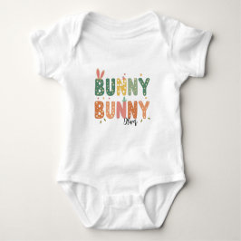 Retro Bunny: Sonnenschein Baby Strampler