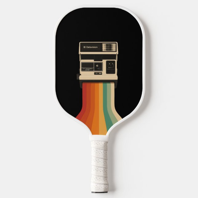 Retro Camera with Rainbow Print Pickleball Schläger (Vorderseite)