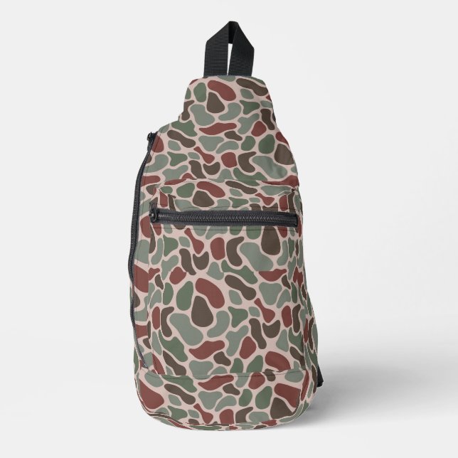 Retro Camo (rot grün) Crossbody Bag (Vorderseite)