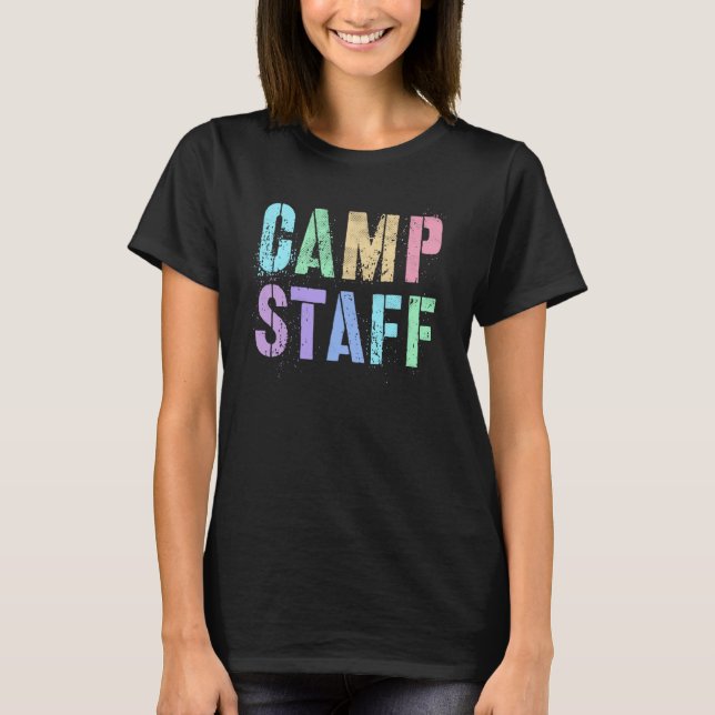 Retro CAMP STAFF Summer Campground Crew Counselor  T-Shirt (Vorderseite)