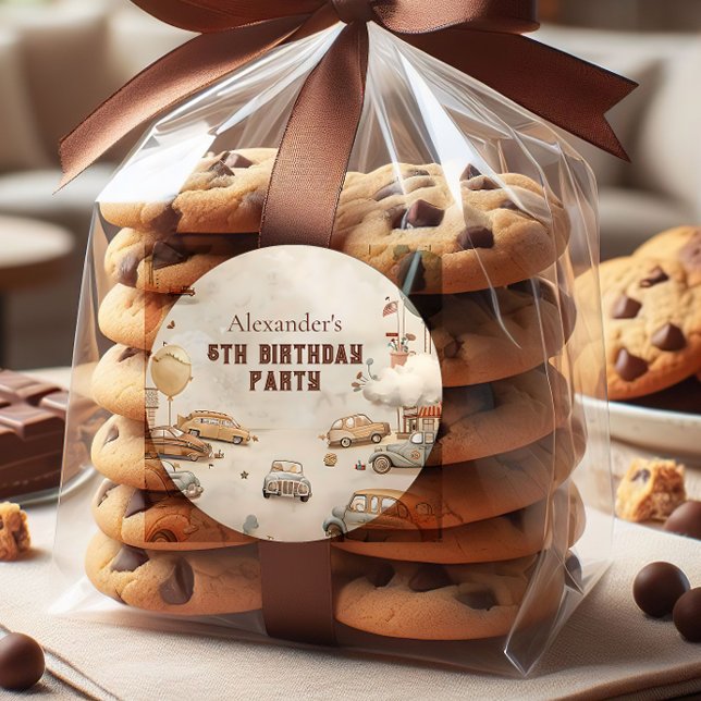 Retro Car Themed Kids Birthday Runder Aufkleber (Von Creator hochgeladen)