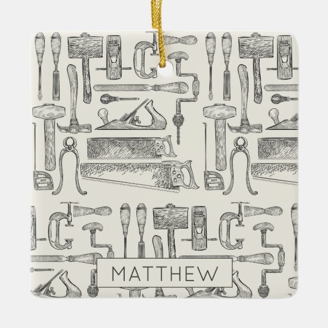 Retro Carpenter Handyman Vintag Handwerkzeuge Keramikornament (Vorderseite)