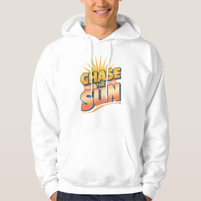 Retro "Chase the Sun" Summer Quote Hoodie (Vorderseite)