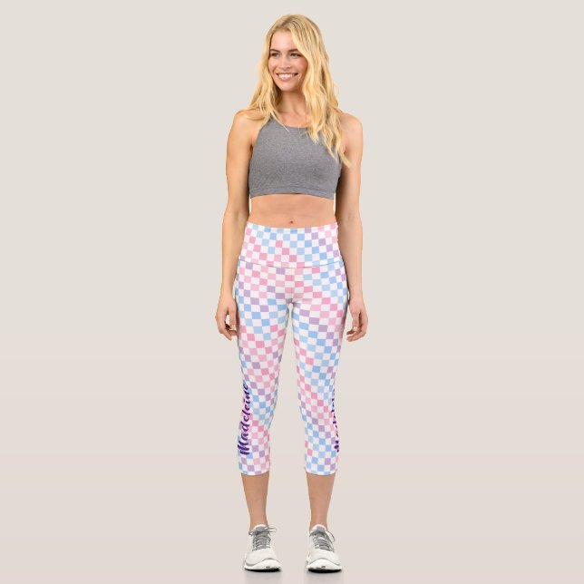 Retro Checkerboard 1990s 2000s Y2K Pastellname Capri Leggings (Vorderseite)