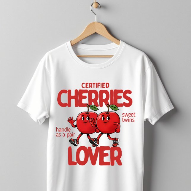 Retro Cherry Cartoon Character Kawaii Fruit Art T-Shirt (Von Creator hochgeladen)