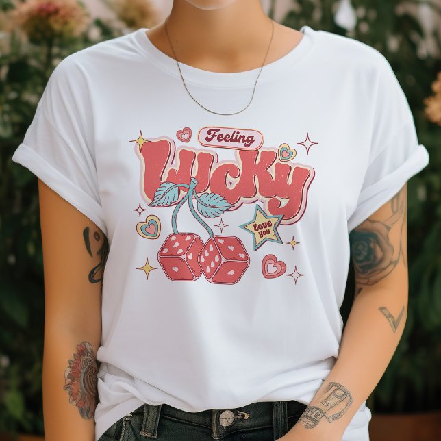 Retro Cherry Gefühl Lucky Valentine's Day T - Shir T-Shirt (Von Creator hochgeladen)