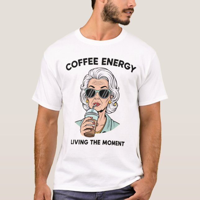 Retro Chic Senior Frau Eiskaffee T-Shirts (Vorderseite)