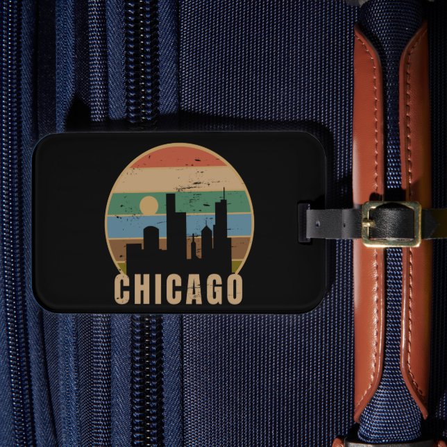 Retro Chicago Skyline Vintage Travel Gepäckanhänger (Vorderseite Insitu 4)
