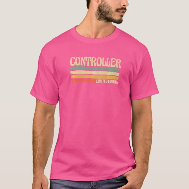 Retro-Controller-Berufstitel-Mitarbeiter-ID T-Shirt (Vorderseite)