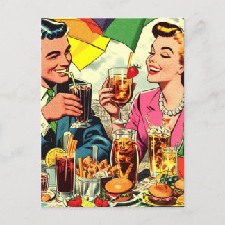 Retro Couple Drinks Comic Postkarte
