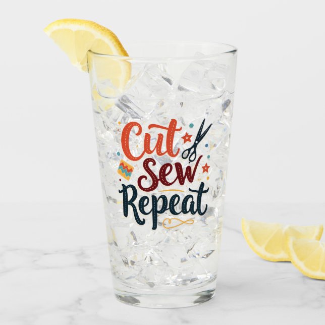 Retro "Cut Sew Repeat" Nähen Lover Design Glas (Vorderseite Ice)