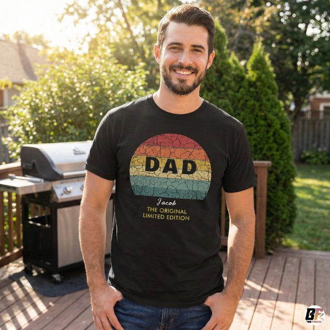 Retro DAD The Original Limited Edition Custom Name T-Shirt (Von Creator hochgeladen)
