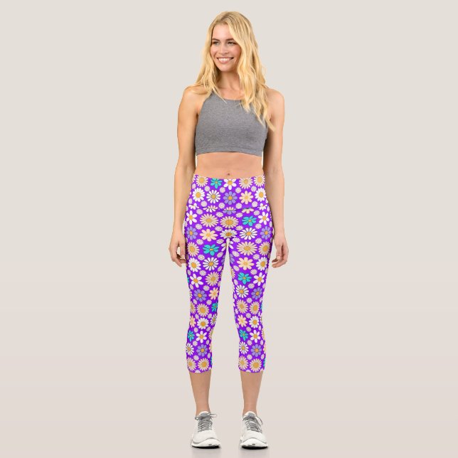 Retro Daisy Muster Simple.01. B Lila BG Capri Leggings (Vorderseite)