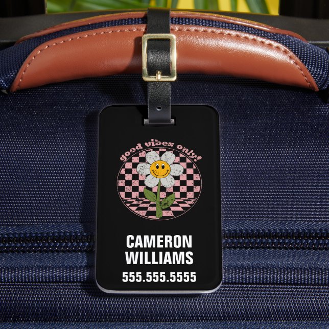 Retro Daisy | Nur gute Vibes Gepäckanhänger (Vorderseite Insitu 2)