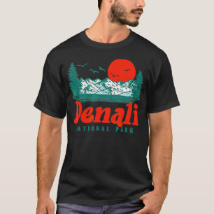 Retro Denali Nationalpark Bergsee-Zauber T-Shirt