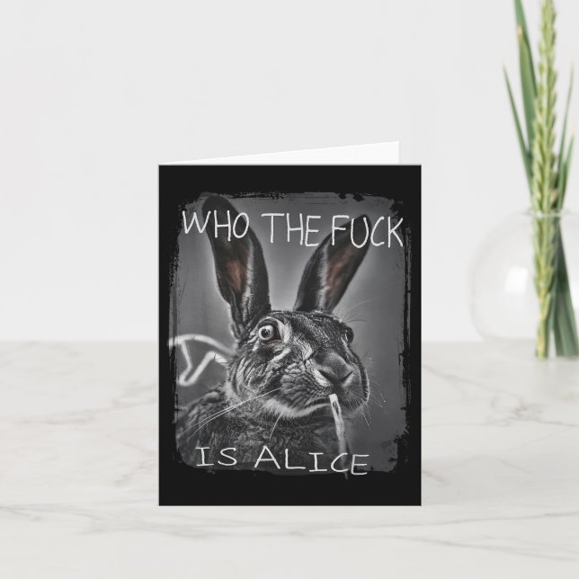 Retro, der F_ck ist Alice Funny Rabbit Karte (Vorderseite)