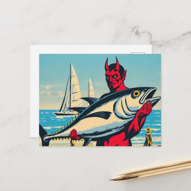 Retro Devil mit einem Tunfisch am Strand Postkarte (Vorderseite/Rückseite Beispiel)