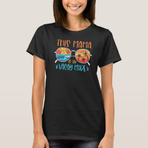 Retro diese Mama ist im Vacay-Modus Sonnenbrille S T-Shirt