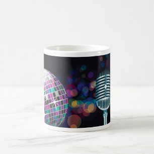 Retro-Diskokugel und Vintage-Mikrofon Kaffeetasse