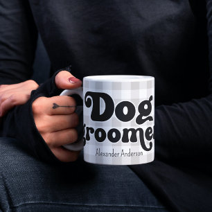 Retro Dog Groomer auf Buffalo Karo individuelle Na Kaffeetasse