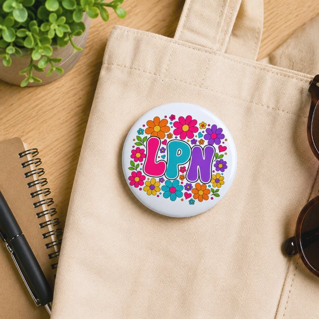 Retro examinierende Pflegefachfrau Button (Von Creator hochgeladen)