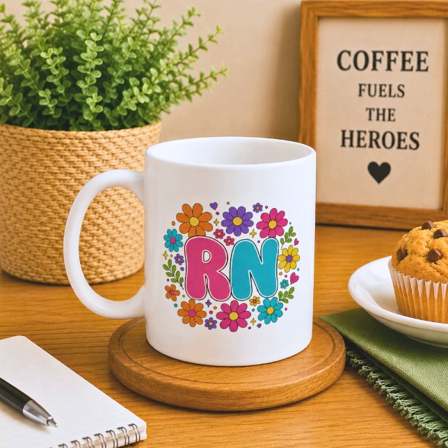 Retro examinierte Krankenschwester Kaffeetasse (Von Creator hochgeladen)