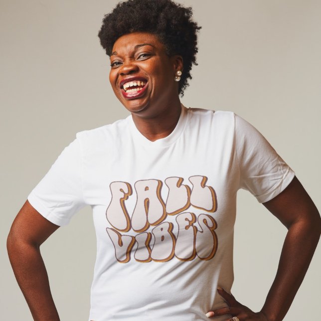 Retro Fall Vibes T-Shirt (Von Creator hochgeladen)