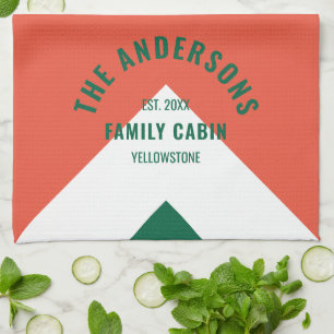 Retro Familienhaus Personalisierter Name Rot Grün Geschirrtuch