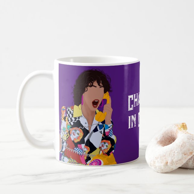 Retro Farbenfroher Pop Stilvolle Frauen-Holding-Te Kaffeetasse (Mit Donut)