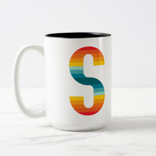 Retro-farbige Regenbogen-Typografie-Sonnenuntergan Zweifarbige Tasse
