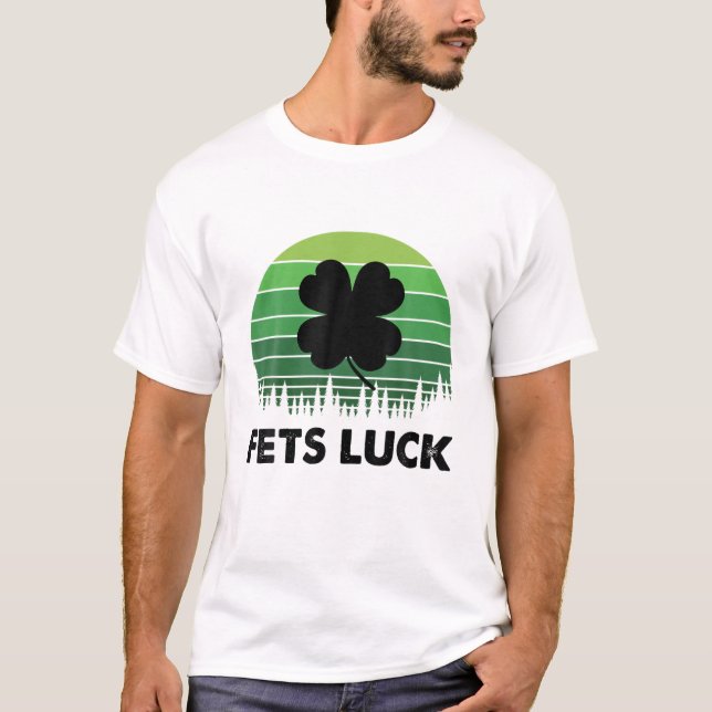 Retro Fets Luck St. Patrick's Day Irish Clover Adu T-Shirt (Vorderseite)