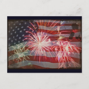 Retro-Flagge und Feuerwerk Postkarte