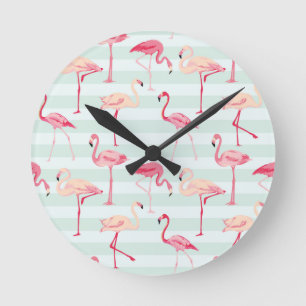 Retro Flamingos auf tadellosen Streifen Runde Wanduhr