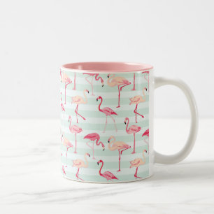 Retro Flamingos auf tadellosen Streifen Zweifarbige Tasse