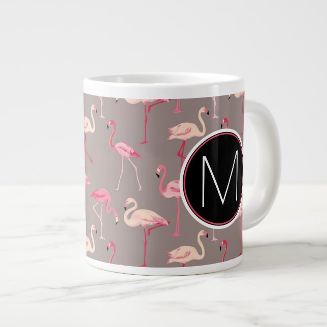 Retro Flamingos| Monogramm Jumbo-Tasse (Vorderseite Rechts)
