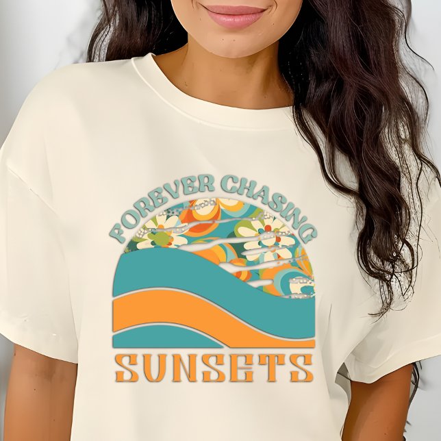 Retro Floral Forever Jagen Sunsets T-Shirt (Von Creator hochgeladen)