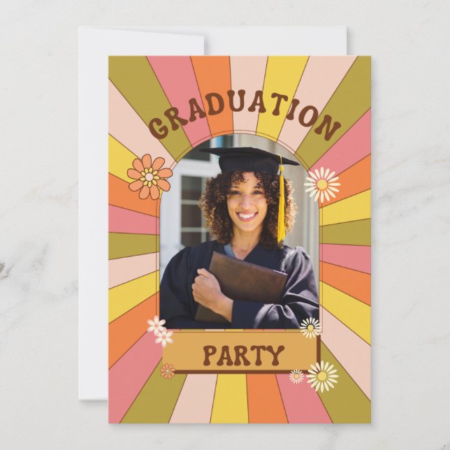 Retro Floral Groovy Graduation Feiertagskarte (Vorderseite)