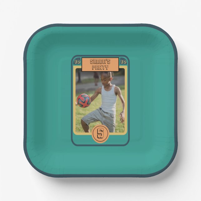 Retro Football Card inspiriertes Boy Party Pappteller (Vorderseite)