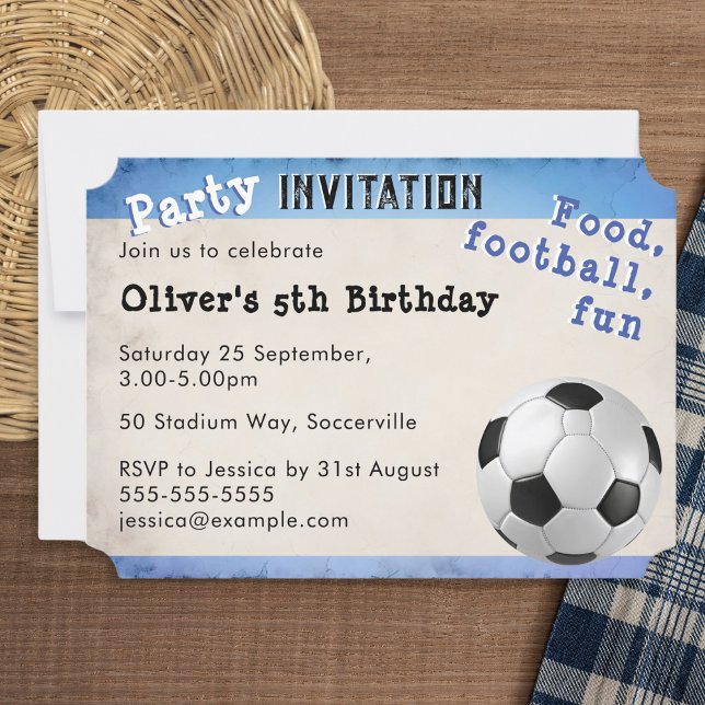 Retro Football Ticket Fußball Ball Sport Thema Einladung (A fun customisable birthday party invitation with a retro football (soccer) theme)