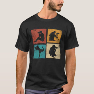 Retro-Fotografen Positionierung Vintager Kameraauf T-Shirt