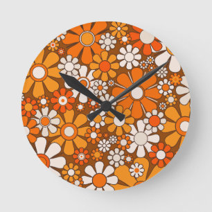 Retro Garden Floral 60er 70er Pattern Brown & Oran Runde Wanduhr
