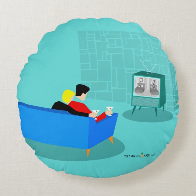Retro Gay Couple Watching TV Rundkissen Rundes Kissen (Vorderseite)