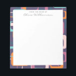 Retro Geometric Mid Century Formen Lila Name Notizblock<br><div class="desc">Ein lustiges Retro formt Design in einem modernen atomaren Raumzeitstil aus der Mitte des Jahrhunderts mit lila Hintergrund.</div>